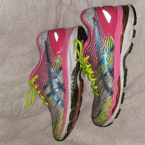Asics Gel Nimbus 18 Running Sneakers - Picture 2 of 3